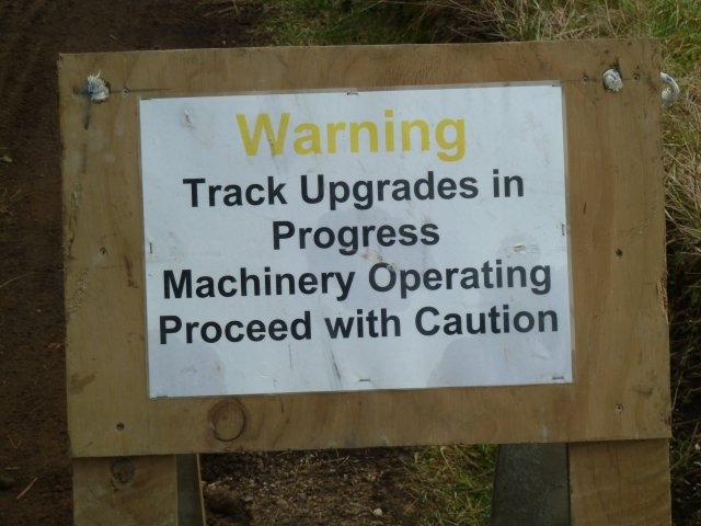 p1020491-jpg  Signage in use while upgrade progresses